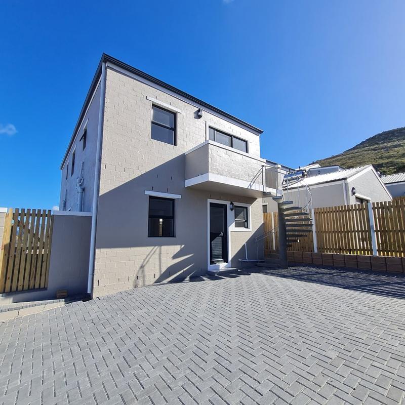 To Let 3 Bedroom Property for Rent in Kommetjie Western Cape